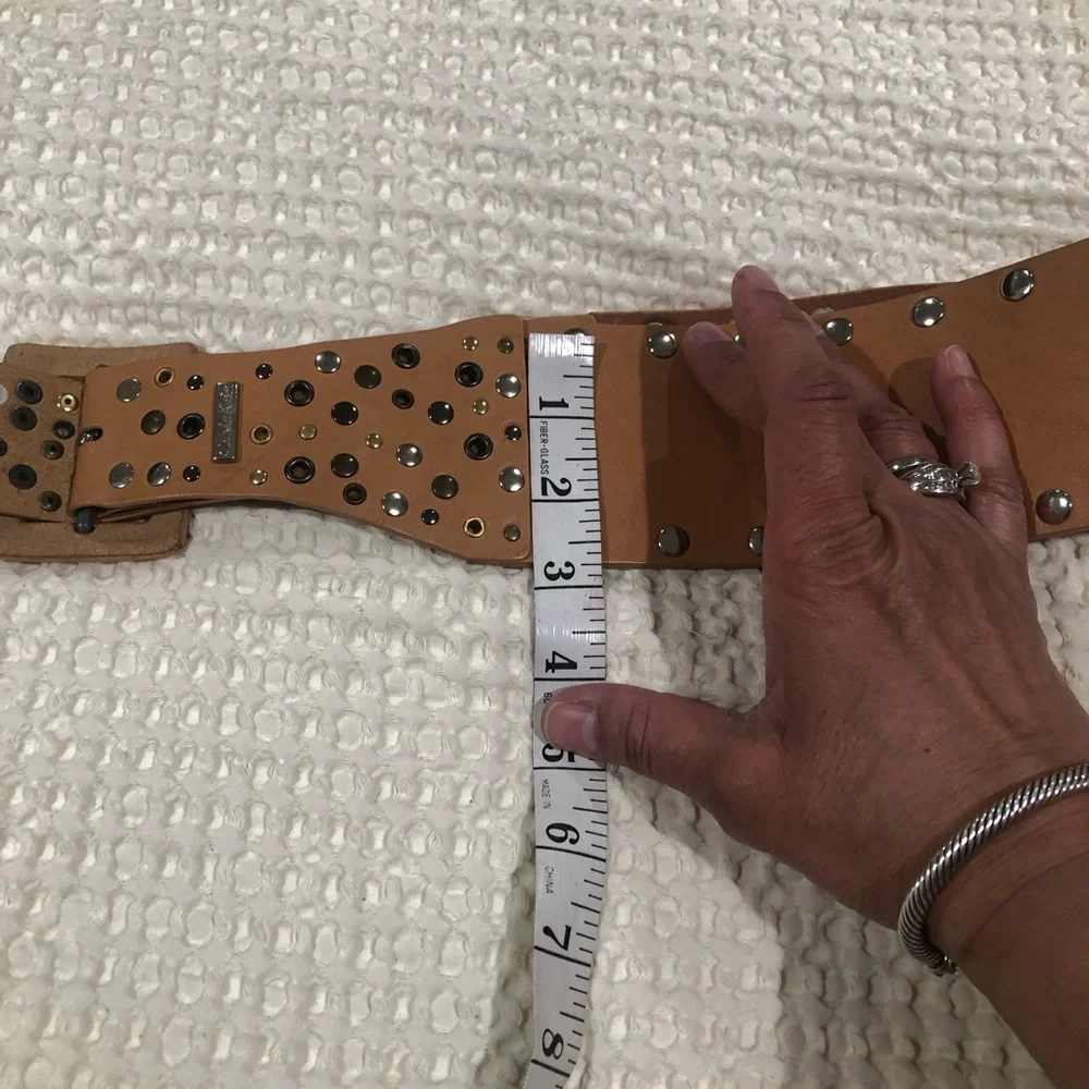 Calvin Klein Tan Leather Studded Belt Sz.‎ M